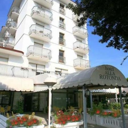 Hotel Alla Rotonda Jesolo Extérieur photo