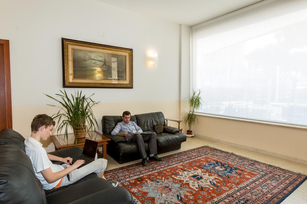 Hotel Alla Rotonda Jesolo Extérieur photo