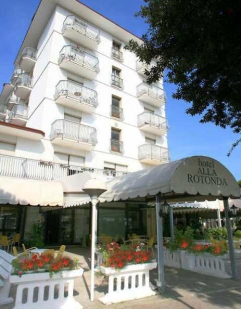 Hotel Alla Rotonda Jesolo Extérieur photo